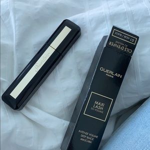 Guerlain maxi lash clis d’enfre 01 black